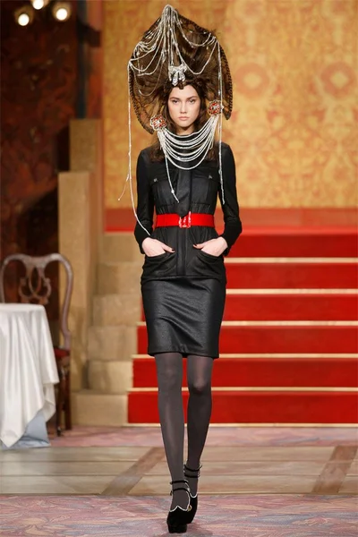 Look 2